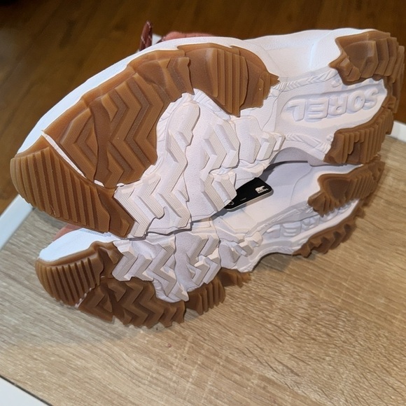 Sorel Kinetic boots Breakthru Caribou NWT Waterproof & Insulated Warp Red sz 5 - Picture 7 of 8